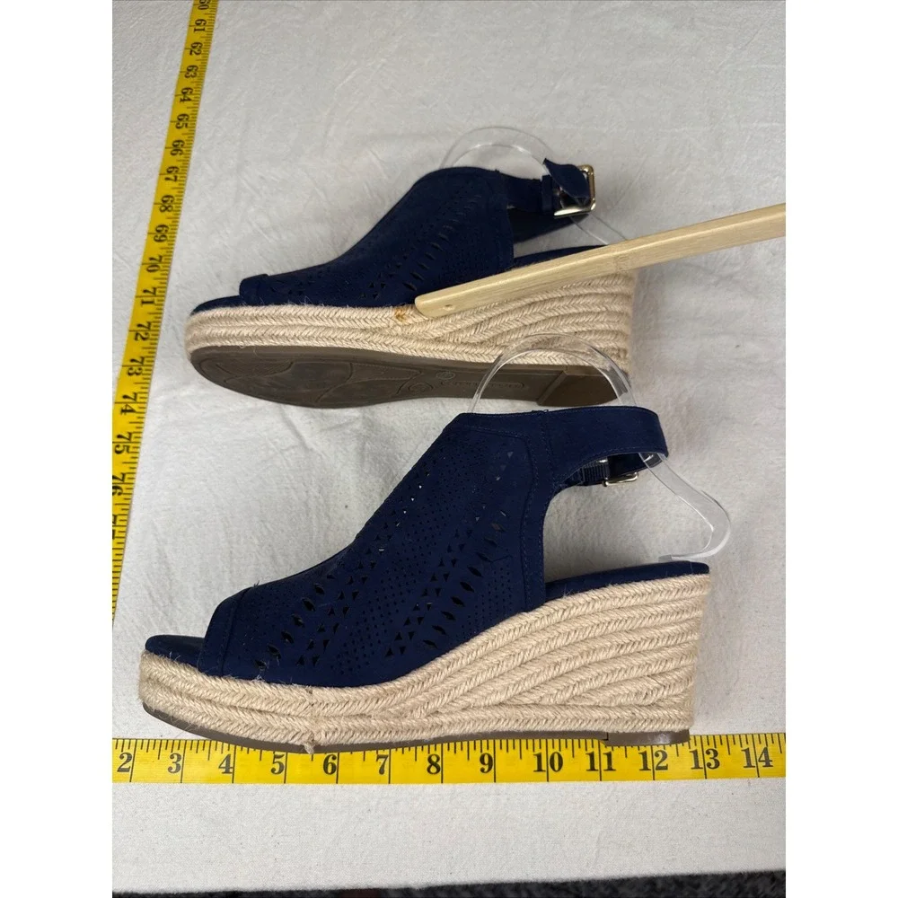 Liz Claiborne Wedge Sandals Womens 9M Navy Blue Boho Laser Cut Espadrille Heels